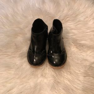 Zara girls cat ear booties size 22
